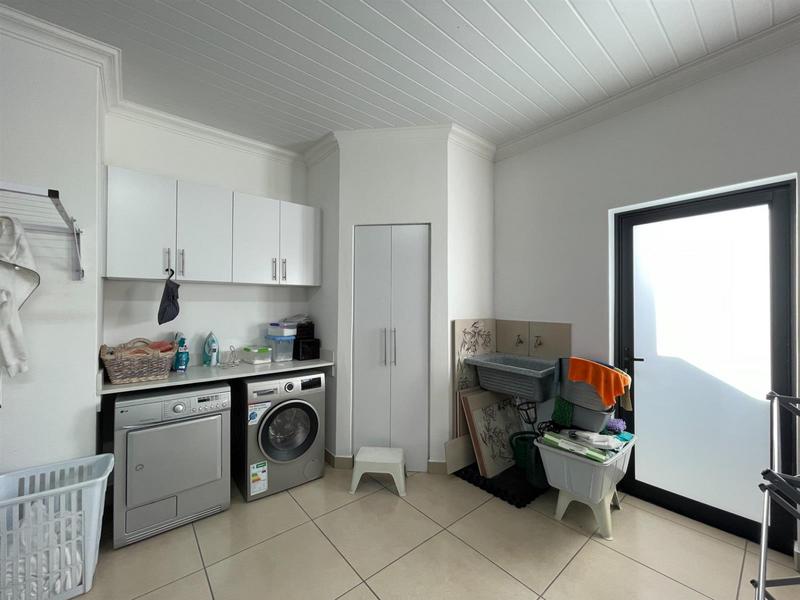 2 Bedroom Property for Sale in Tergniet Western Cape